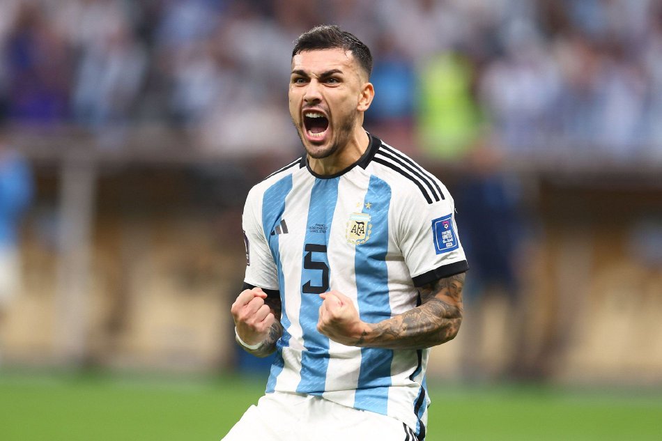 踢球者：药厂计划再签3人以满足滕哈格3-4-3阵型的要求